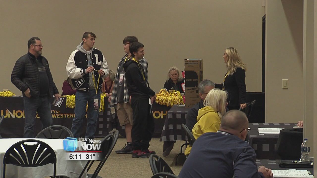 UNOH welcomes students at Fall Open House